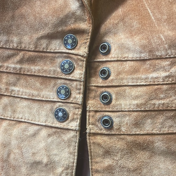 Live a little in this Sweet Suede Blazer - Picture 4 of 5